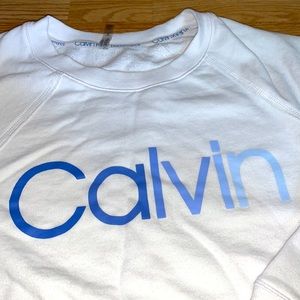 Adorable Calvin Klein sweat shirt!